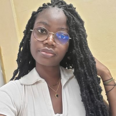 Ingénieure télécoms, passionnée de tech, adepte des petits bonheurs de la vie… et promotrice de jeux ludiques pour couples 😉.