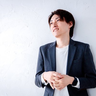 ㍿これからミステリー 取締役COO │ FC本部50店舗 │ マダミス直営全店舗黒字|元飲食FC本部80店舗の責任者 │ SEO事業を売却→マダミス業界│ ポーカープレイヤー │ 日本のエンタメを変える|さらに表示で詳しいプロフィール|これミス公式▶︎@kore_mystery