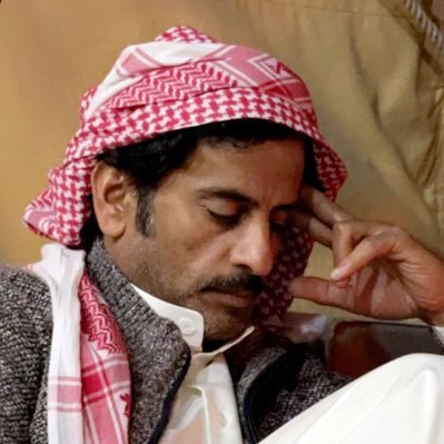 أمي اعُيذك انتِ و قلبك و عينيك من ألم الدنيا ومشاقّها استودعتكِ الله بكل حين.