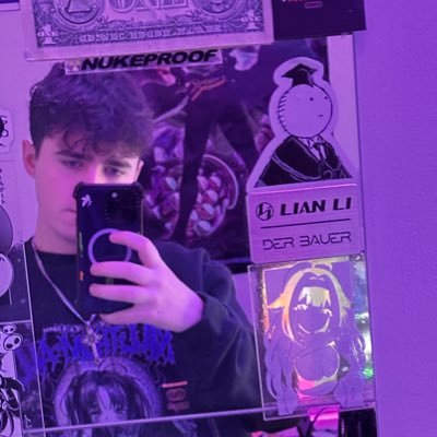 JemuzuMarina's profile picture. I’m 20