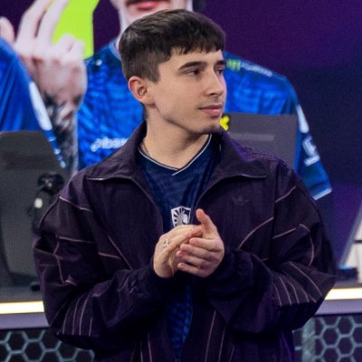 Valorant VCT Coach @TeamLiquid
▪📊 ex @SKGaming, Ballista
▪🏆 Founder @TricksCircuit
▪🥈 ROE World Cup 🇹🇭
▪👑 Kursy https://t.co/EafSlFChJN 🇵🇱