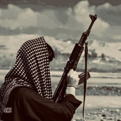 از خاندان آریانا، چون قلعه یی آتشفشان، من تاجیک دیرینه ام👑