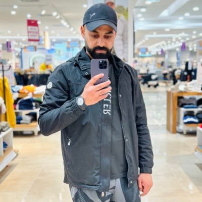 Abdollah323279's profile picture. 