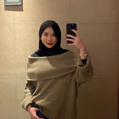 naverins's profile picture. 