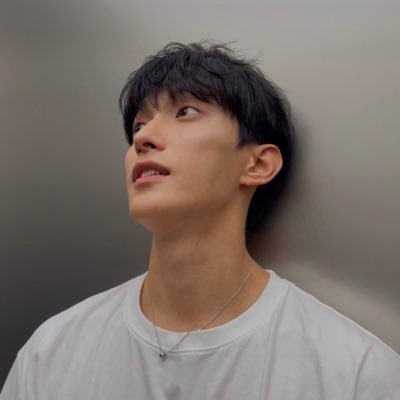 Shuasshii's profile picture. 𝕊𝕠𝕣𝕣𝕪, 𝕚𝕥’𝕤 𝕞𝕪 𝕗𝕚𝕣𝕤𝕥 𝕥𝕚𝕞𝕖 𝕝𝕚𝕧𝕚𝕟𝕘 𝕥𝕠𝕕𝕒𝕪 𝕥𝕠𝕠.💎✨🍀. #도겸 #조슈아 #겸슈🌻🦌