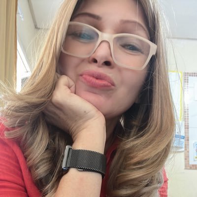 rosieleal47's profile picture. https://t.co/f9A2AImIuf