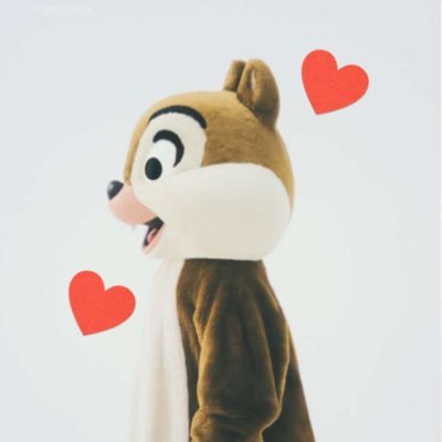 chami2_lorcana's profile picture. 