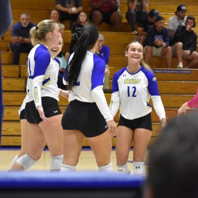 Jana_Price_'s profile picture. Jana Price • 5’9 • Pin Hitter