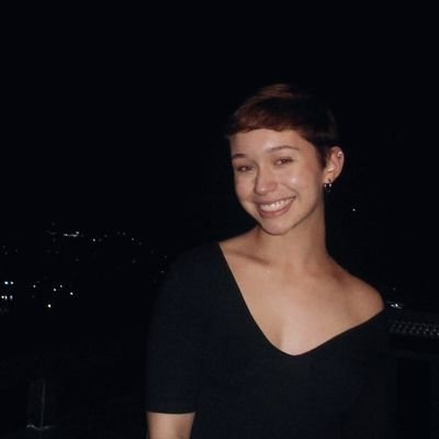 laurecperereca's profile picture. carta ao tom 74