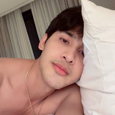 ManukSey's profile picture. 