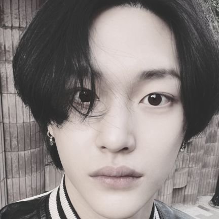 ✧*̥˚I'm just here to give many loves and stan #원빈
with all of my heart 𓆩ꨄ︎𓆪
