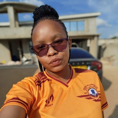 Libra ♎| Fun 😂| Passionate ❤️| Natural😍| Foodie🍔🍟🍕🤤