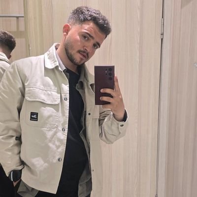 Nebialkn's profile picture. 