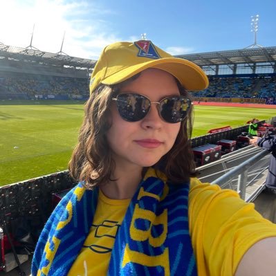 JustynaJakubow9's profile picture. Miłośniczka 🇫🇷 i obserwatorka francuskiej sceny politycznej. Głównie o piłce nożnej. Kibicka L’OM i klubów byłej Wschodniej Hordy. @motorlublinFR #TeamOM