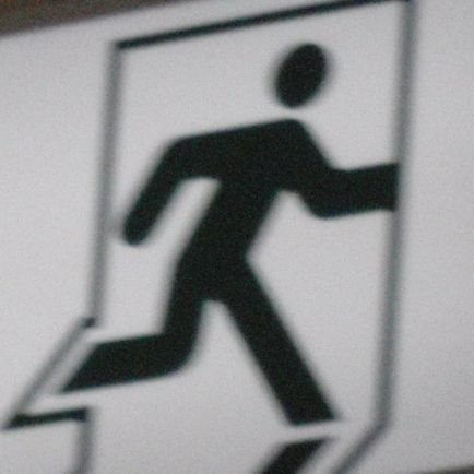 helpus1818's profile picture. 반지하에서부터시작하는탈출도전기