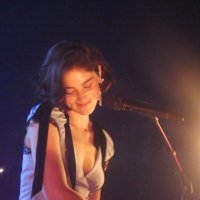 carli ౨ৎ (@tehecarlitehe) 's Twitter Profile
