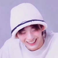 crème (@icecremesundaes) 's Twitter Profile Photo crème (@icecremesundaes) 's Twitter Profile Photo