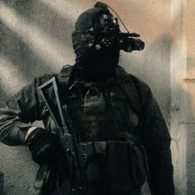 COD歴15年のFPSゲーマー、最近
ロブロックスに復帰してアクセサリー
販売をしてます!PSN→IXI_HOXY_IXI
Roblox ID→Hoxy_6P70