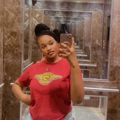 eyijoyy's profile picture. 