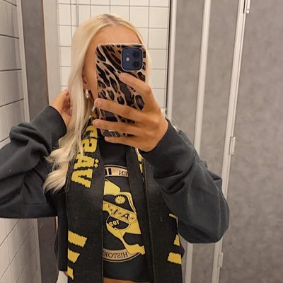amandaostroms's profile picture. 20. Skellefteå AIK. New York Islanders.