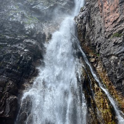 15secwaterfall's profile picture. 