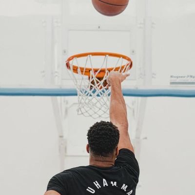 ikgodwin24's profile picture. Circle small, Life private, Mind at peace