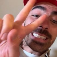 fabi believes in love 🌻 (@blvjoejonas) 's Twitter Profile