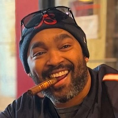 Chef • Writer • Chicago Sports nut #DaBears #SeeRed #Southsidepride