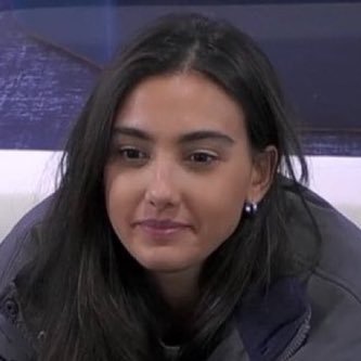 e scusa se non parlo abbastanza ma ho una scuola di danza nello stomaco