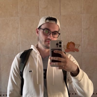 Software Engineer | Interested in AI, Biology, Robotics, Aerospace, ... everything | Prev @Tesla