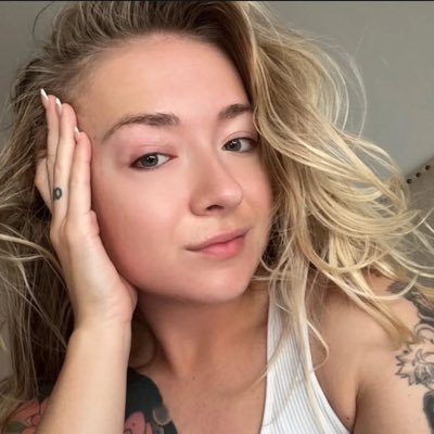 kemzysmart1's profile picture. please follow me