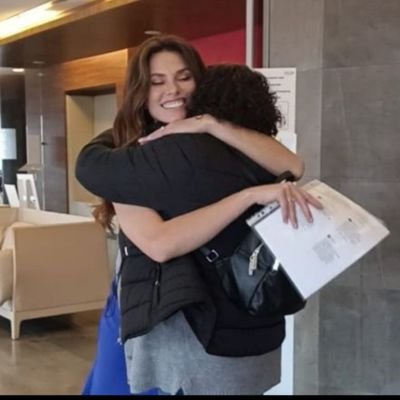 Uma italiana que ama o Brasil e a sua musica, especialmente a Ludmilla.
#mellos - Dayane Mello Stan Account