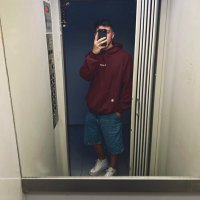 tomás (@tutiregis) 's Twitter Profile