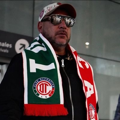 _Luis_Santillan's profile picture. *Qué Nadie te diga que No puedes hacerlo * 
Aficionado al @Toluca a morir.

Fiel creyente de que la vida no es tan seria.
Bucanero ☠ Madridista 🏆 Hammer ⚒️