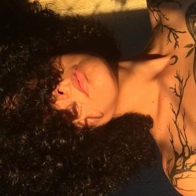 hyalophora_'s profile picture. 