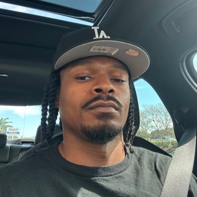 Illegible_Aura's profile picture. Army Veteran, Cannabis Grower, Who Dey Nation 🐅, YEET!