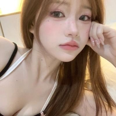 おくればせながらXデビュー❤
保育士やってます☺
こちら応援お願いします
https://t.co/chMArQY9Lm
スキマ副業始めました✨
私でも簡単にできました
Instagramはこちらhttps://t.co/hRt4MpRv11