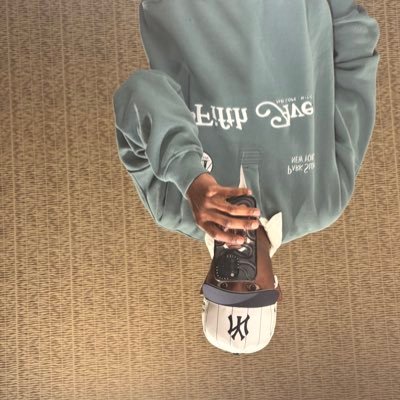 _godalii's profile picture. 