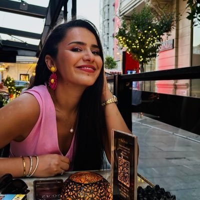 tugbattekdemir's profile picture. 