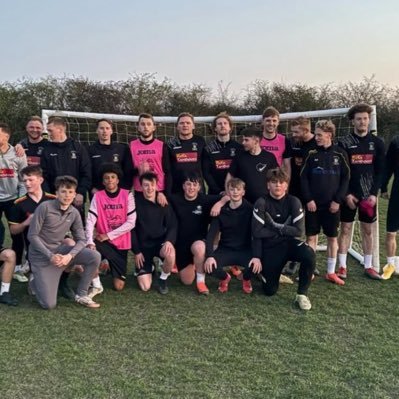 bxpeir33's profile picture. 🌗🌘