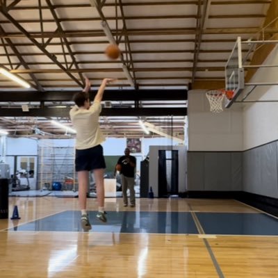 🏀6’4” W/G • GPA 4.375 • @CushingBBball • Chapel Hill, NC • IG: iangesner_28