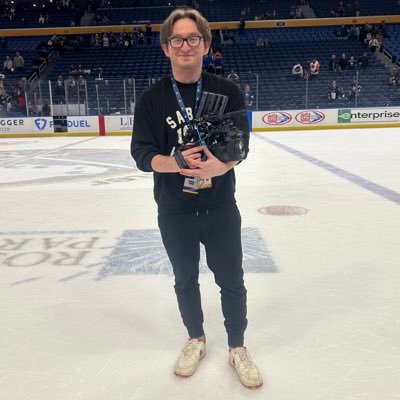 dude that makes videos | @detroitredwings | PREV: Video Intern @buffalosabres + @nllbandits 📱Seen on Chiclets, Bardown, BR Open Ice, & More
