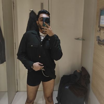 kolkataboi03's profile picture. 26 ☀️
Be Real ✨

Foodie/ Moody / Always Grumpy 👿