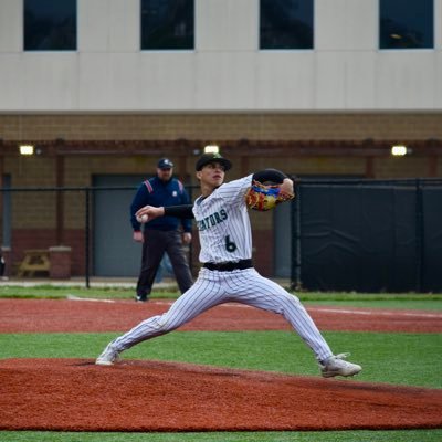 Andresdanezr05's profile picture. 