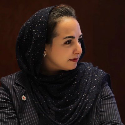 elaheham's profile picture. Where curiosity leads, impact follows 🌟 🌍