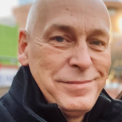 OncologyHires's profile picture. From C-suite to treatment room—I recruit oncology pros who save lives. Cancer hit home. #OncologyHiring #CancerCare
💼 https://t.co/xeJOuL44wF