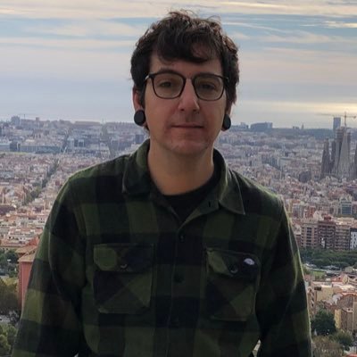 Videojuerguista y coleccionista. Miembro de la asociación @ptecnofan