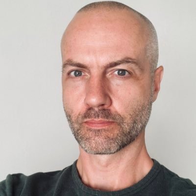 piers1512203's profile picture. 