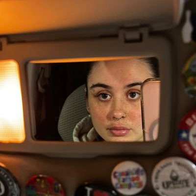 shortphatty's profile picture. certified tweeter. she as well as her 🤙🏻