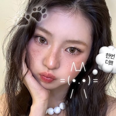 junslittlebook's profile picture. 5 juice boxes tall 🧃🐾🗯️